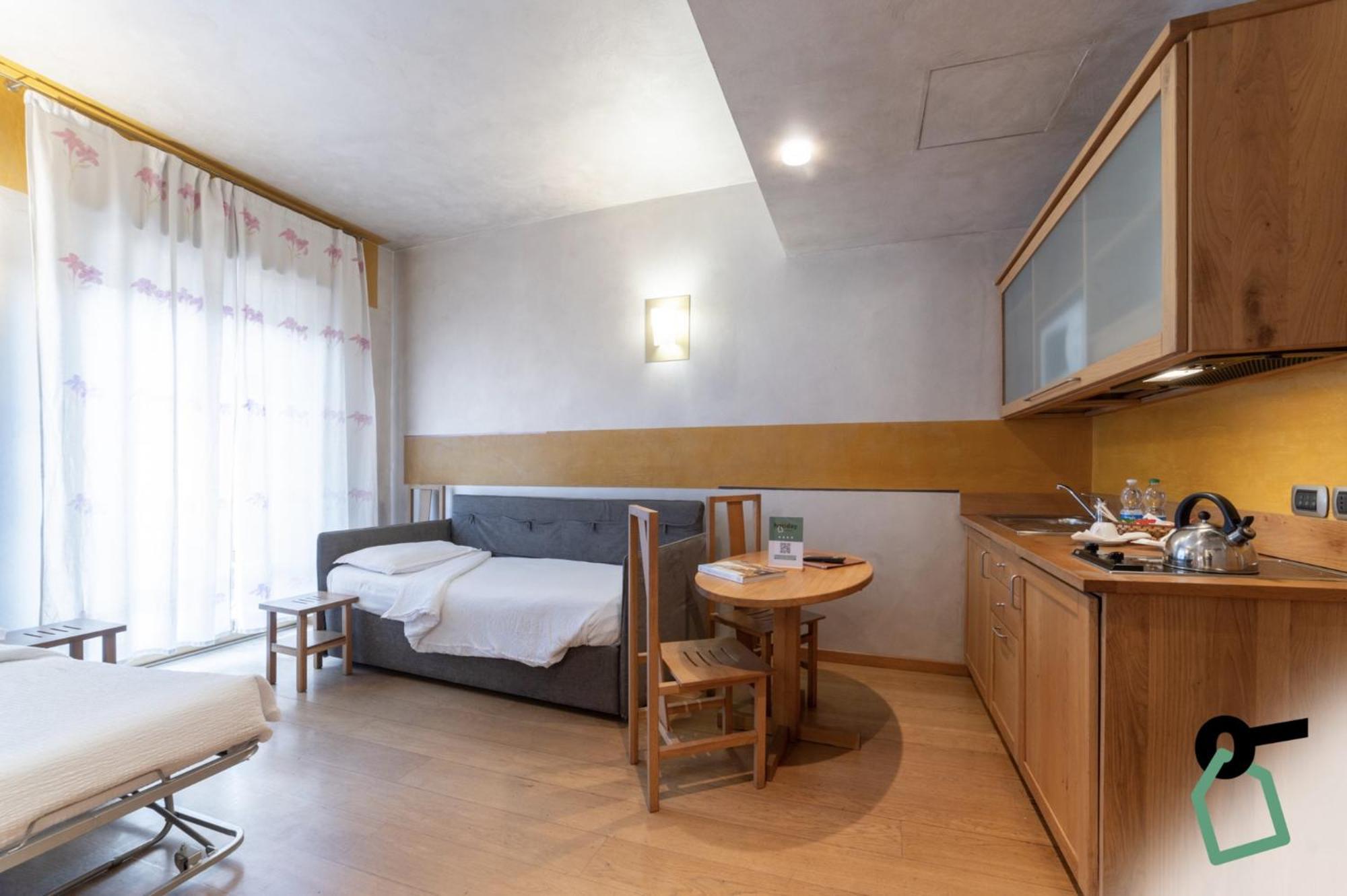 Hotiday Discovery - Residence Verona Exterior foto